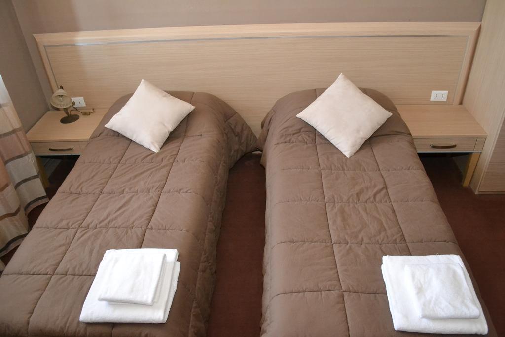 B&B Bed& Fly - Mamma Mia Azzano San Paolo Room photo